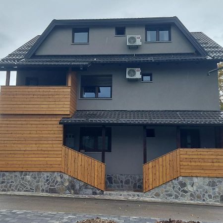 4 Seasons Guest House Rakovica Εξωτερικό φωτογραφία