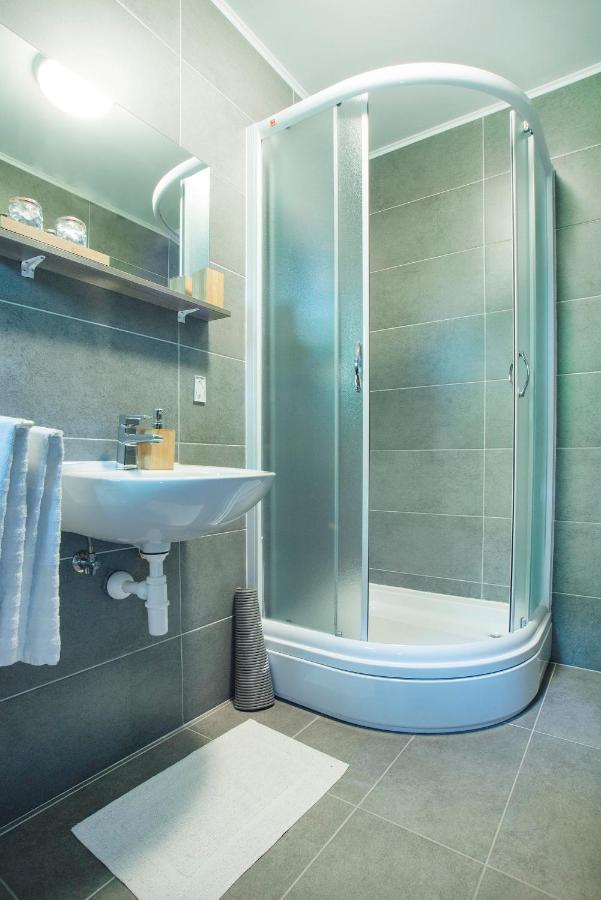4 Seasons Guest House Rakovica Εξωτερικό φωτογραφία