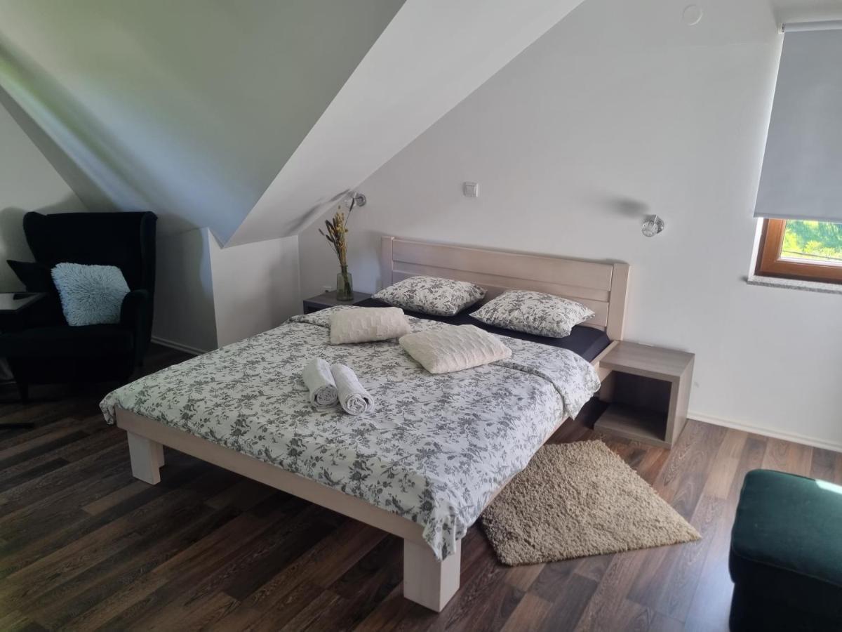 4 Seasons Guest House Rakovica Εξωτερικό φωτογραφία