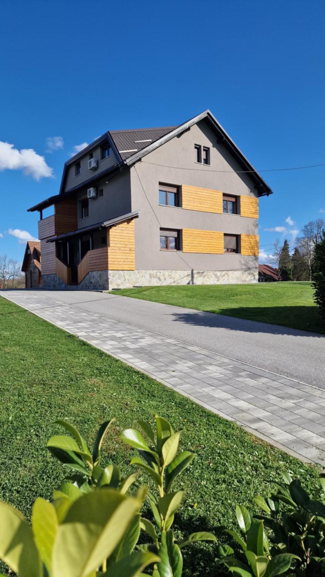 4 Seasons Guest House Rakovica Εξωτερικό φωτογραφία